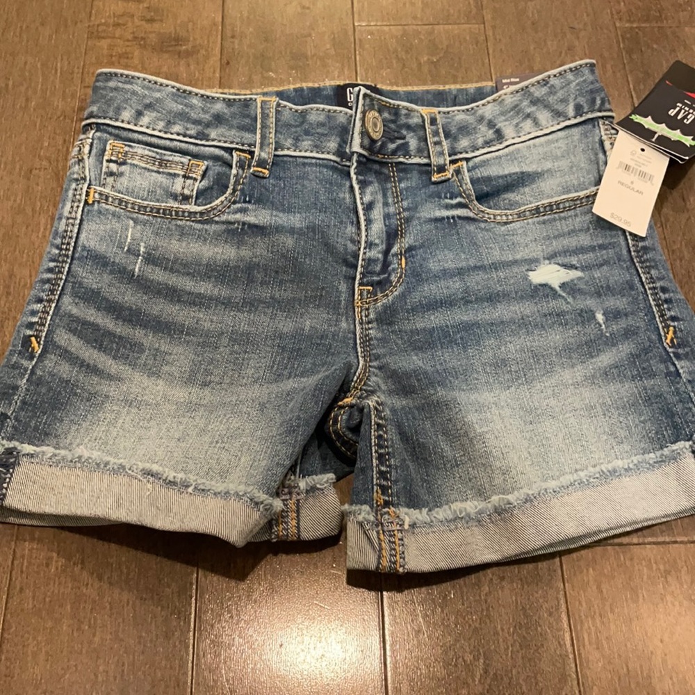 Brand new with Tags Girls size 8 Regular High Stretch MIDI Short